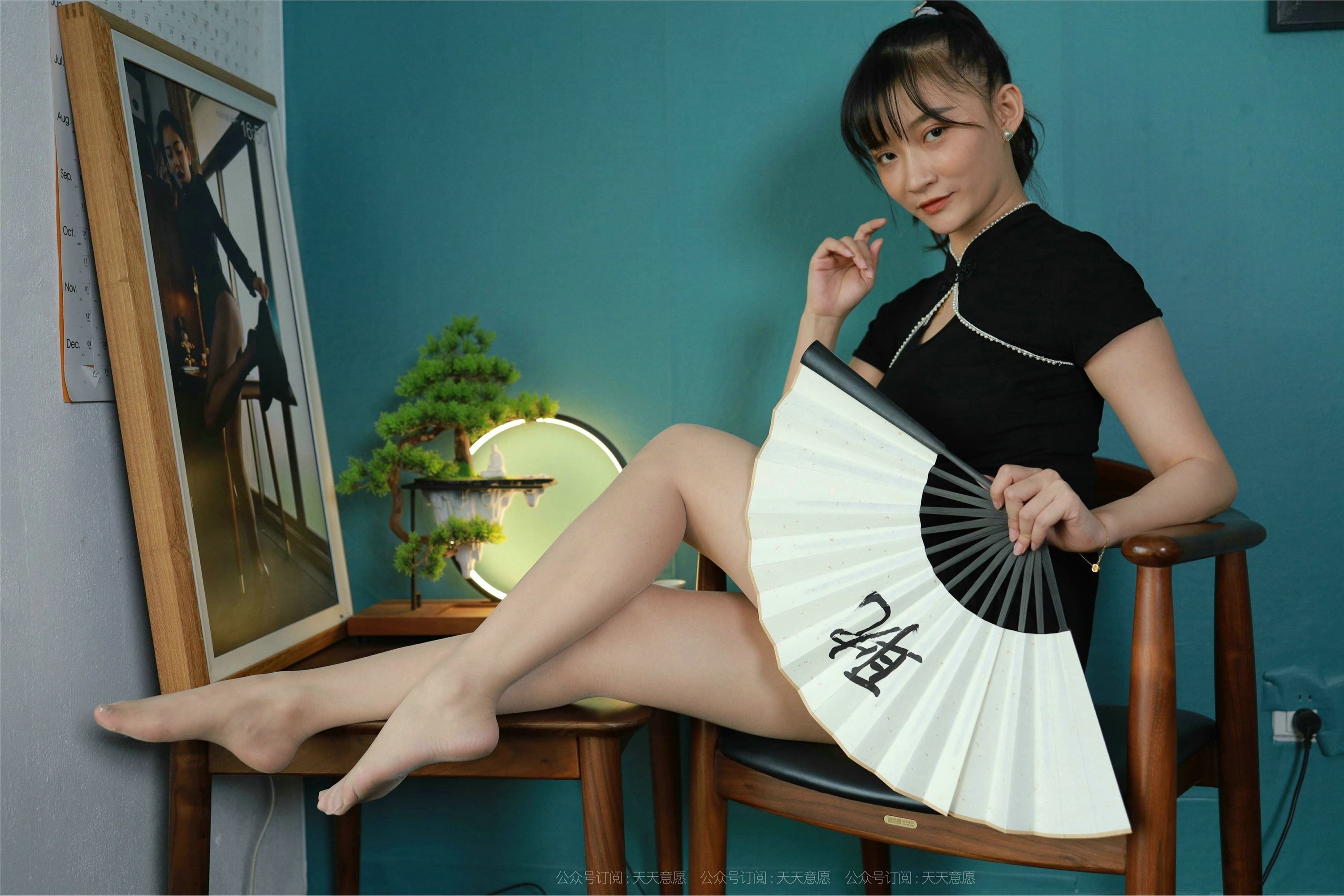 IESS异思趣向  2021.09.28 丝享家932：秋秋《妩媚旗袍》